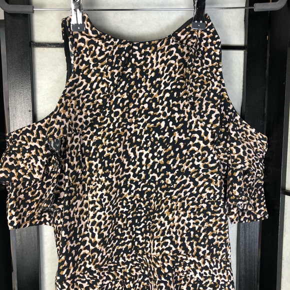 Topshop Cold Shoulder Cheetah Print Romper Size 4 - Picture 3 of 5